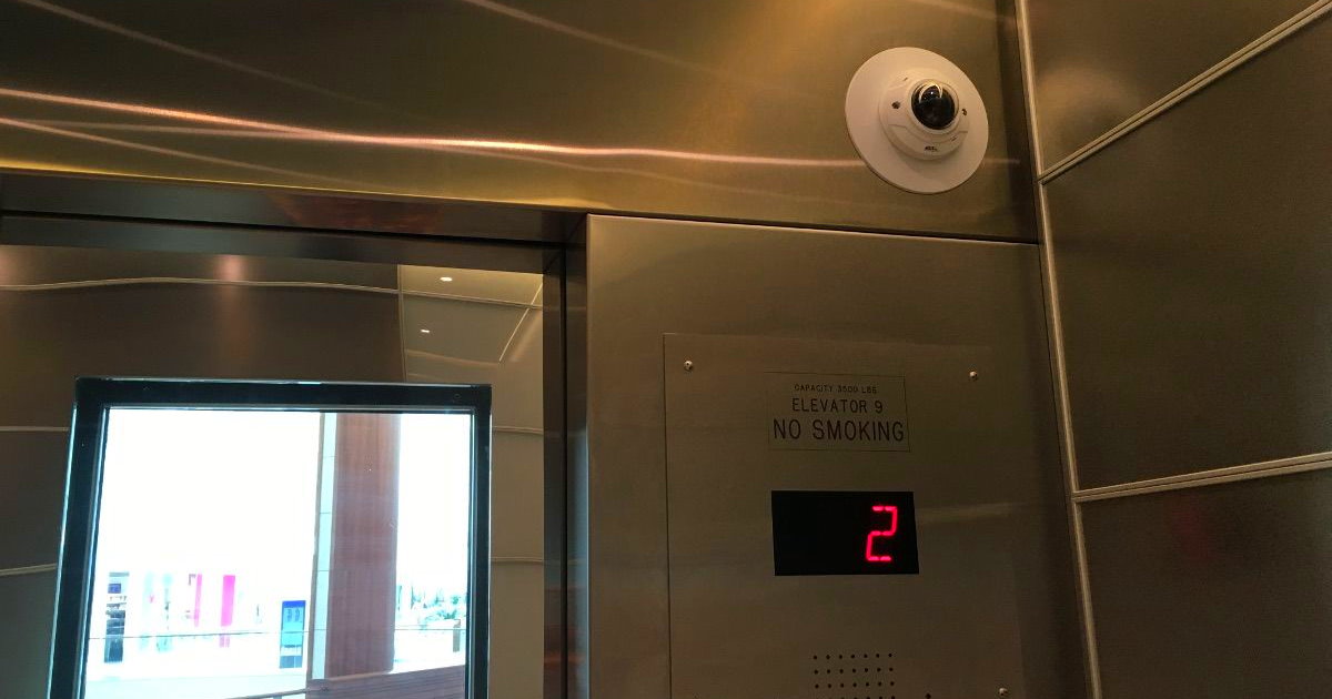 Видеонаблюдение в лифте Новомосковск, установка камер по цене от 6402 руб.